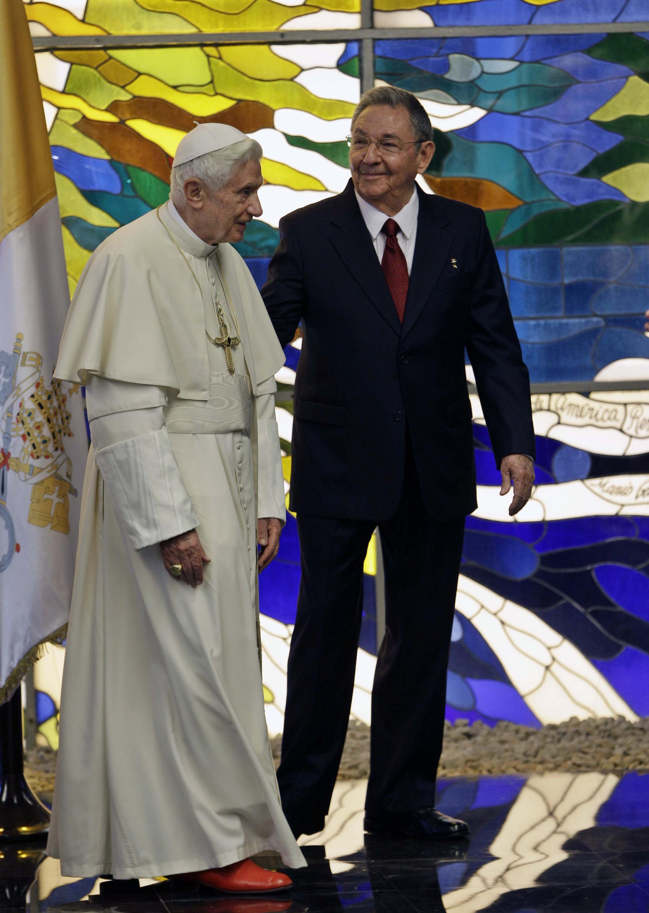 Raúl Castro y Benedicto XVI - 2