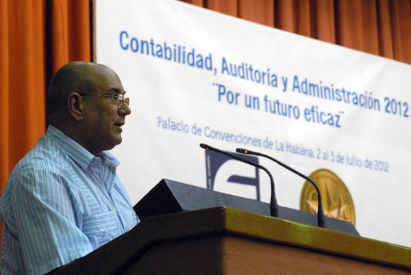 Encuentro Internacional de Contabilidad, Auditoria y Finanzas 02