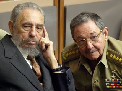 Fidel_y_Raul_CastroFidel_y_Raul_Castro