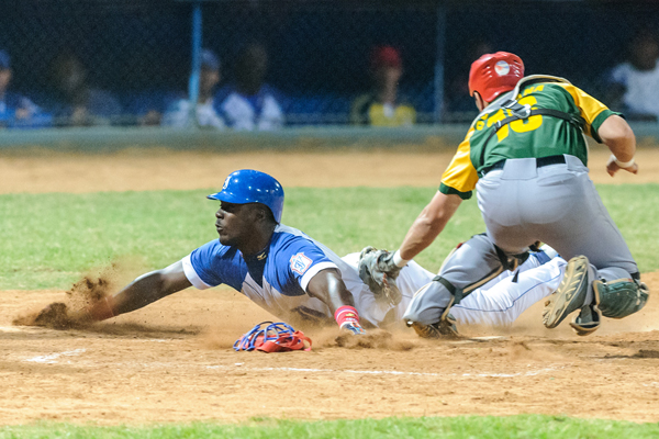 Industriales y Pinar- Play Off 2014