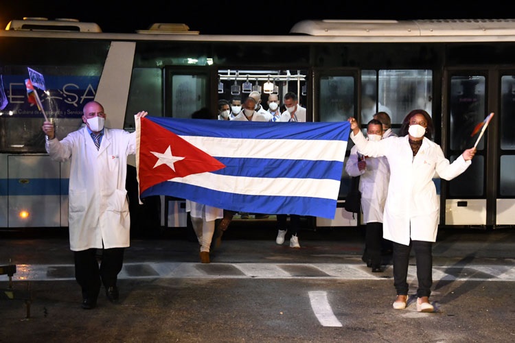 Llegada Brigada Médica-Cuba- Andorra