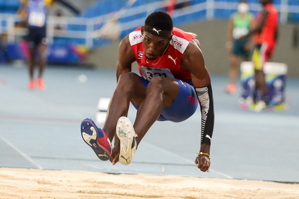 Andy Hechavarría-triple salto-Cali Valle 2021
