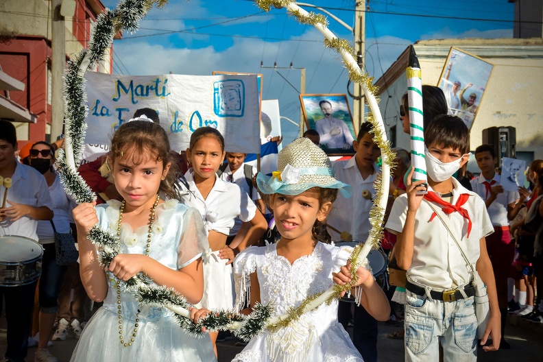 Desfile 28 de enero de 2023 en hoenaje a Martí