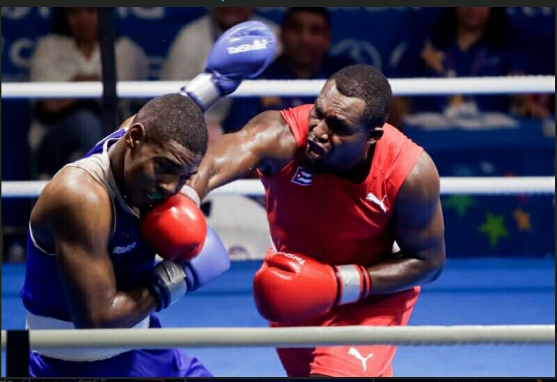 Pentacampeón mundial Julio César La Cruz, Oro