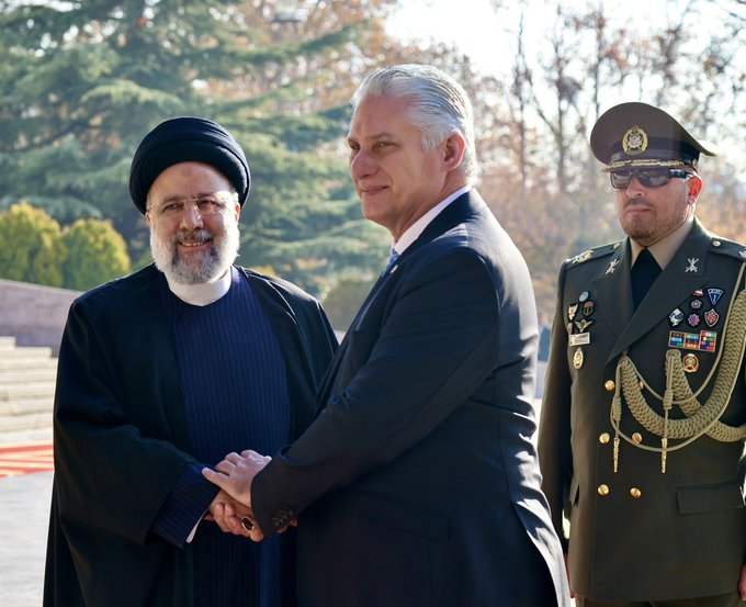 Miguel Díaz Canel Bermúdez y el presidente de la República Islámica de Irán, Seyyed Ebrahim Raisi.