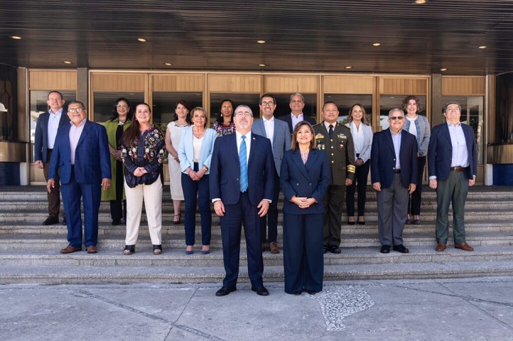 El gabinete de Bernardo Arévalo y sus 14 ministerios. 