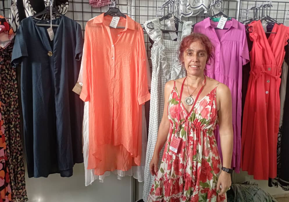 En Línea con la Moda En Línea con la Moda