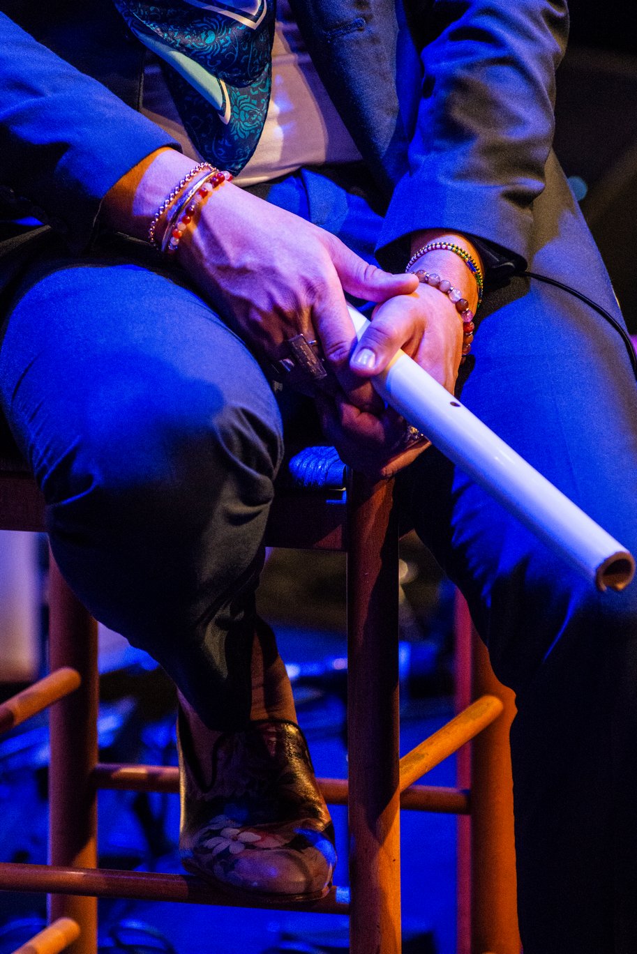 Olokun dio permiso a una quena y un piano. Olokun dio permiso a una quena y un piano.