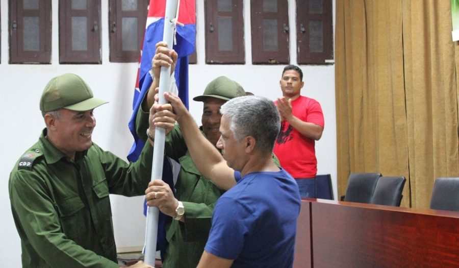 Los eléctricos espirituanos vuelven a brindar solidaridad y marchan hacia la zona oriental de Cuba, con grandes afectaciones tras el paso del huracán Melissa Foto: Periódico Escambray Los eléctricos espirituanos vuelven a brindar solidaridad y marchan hacia la zona oriental de Cuba, con grandes afectaciones tras el paso del huracán Melissa Foto: Periódico Escambray