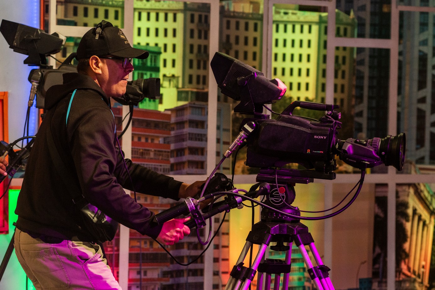 Programa televisivo ¿Dónde si no?