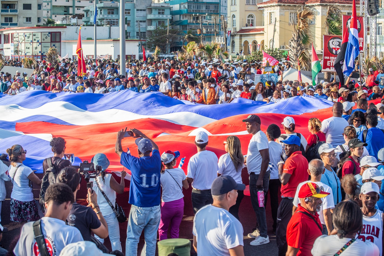 Desfile por el primero de mayo en La Habana