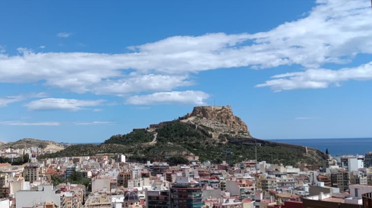 Calixto García, preso en el Castillo de Santa Bárbara de Alicante